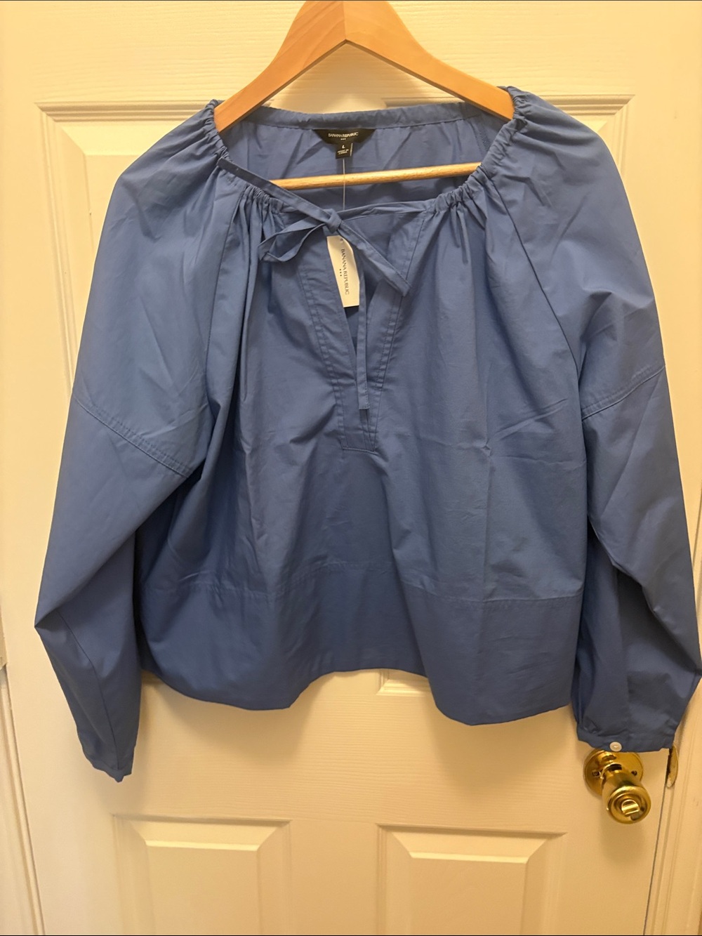 Banana Republic Light Blue Peasant Blouse with Tie Neck A092